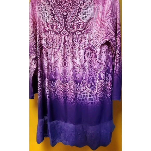 One World Womens Medium Blue Paisley Printed Tshirt Tunic Top NWT B7 Excellent - Picture 4 of 6